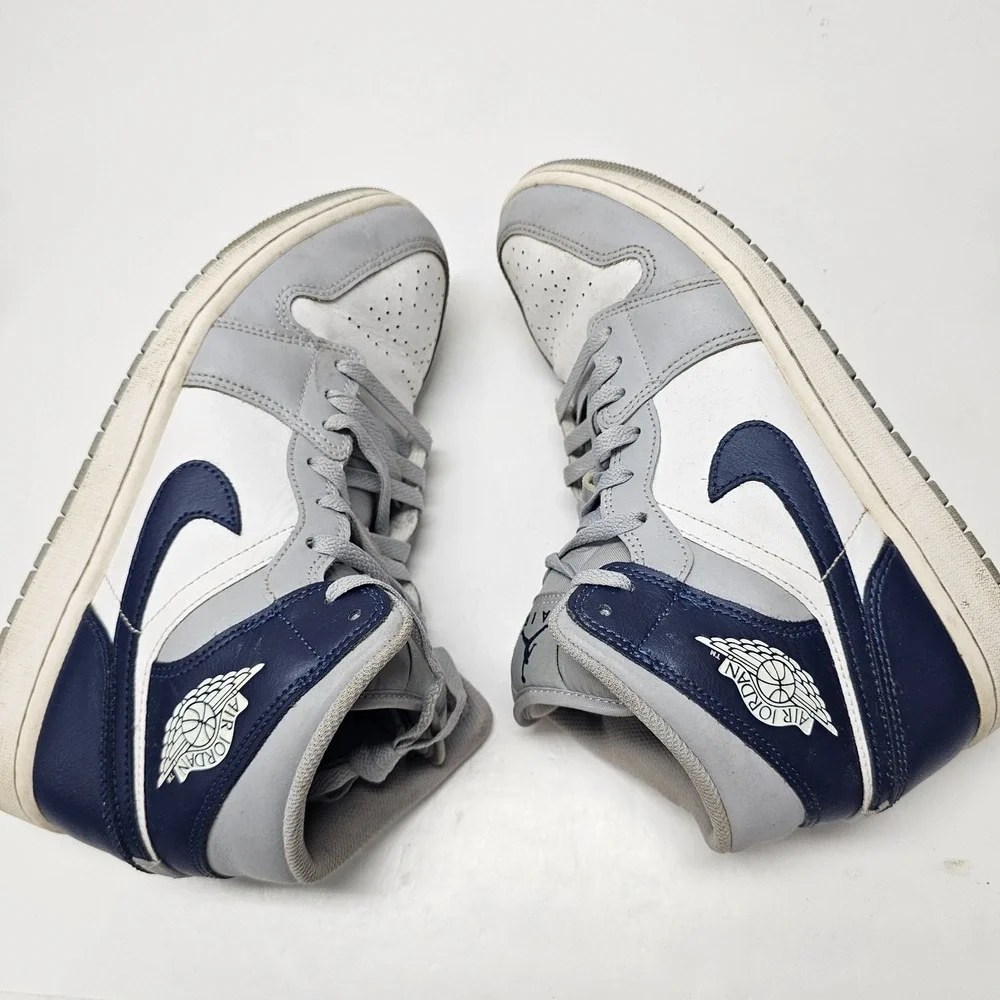 Nike Air Jordan 1 Mid Retro High OG Mens Sz 9.5 DQ8426-104 Wolf Grey White Navy
